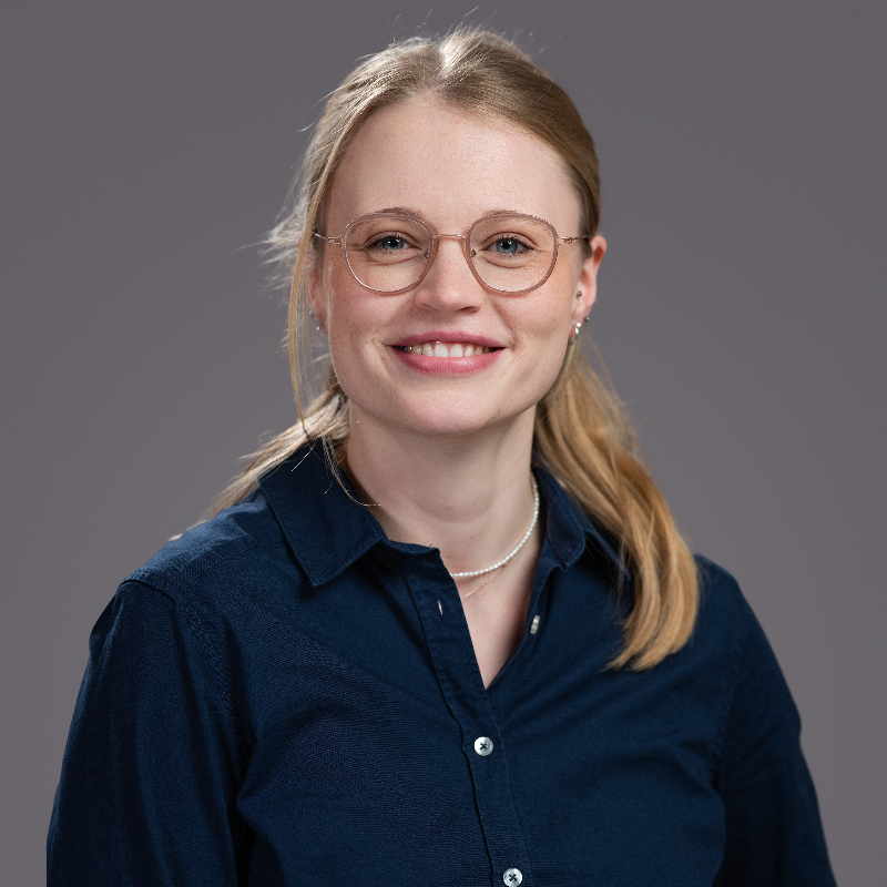  Anna Mensing